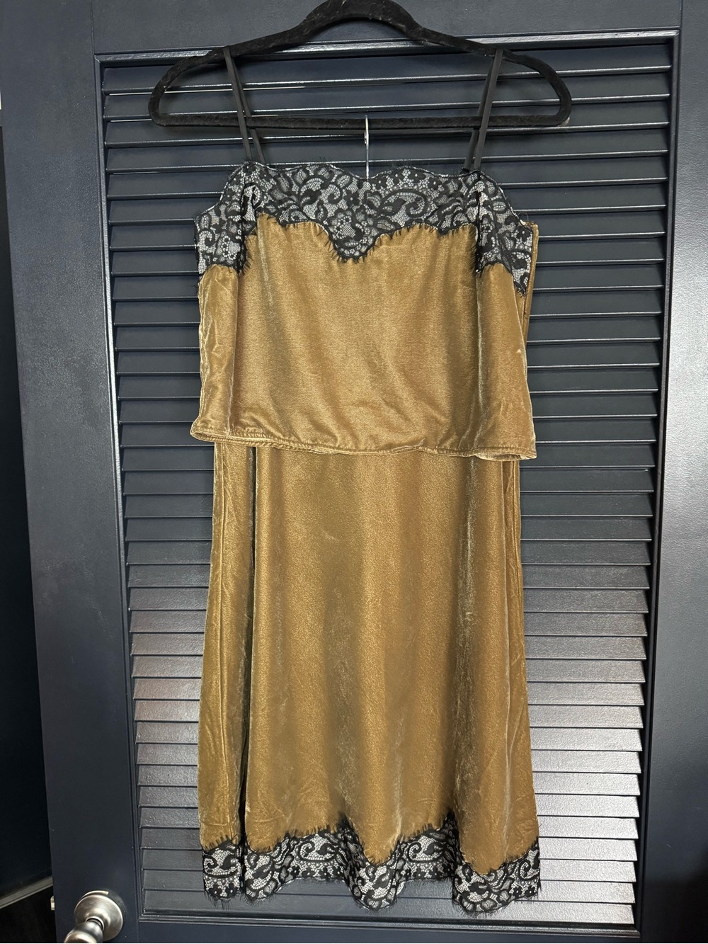 House of Harlow 1960 Velvet Lace 2 Piece Set XS